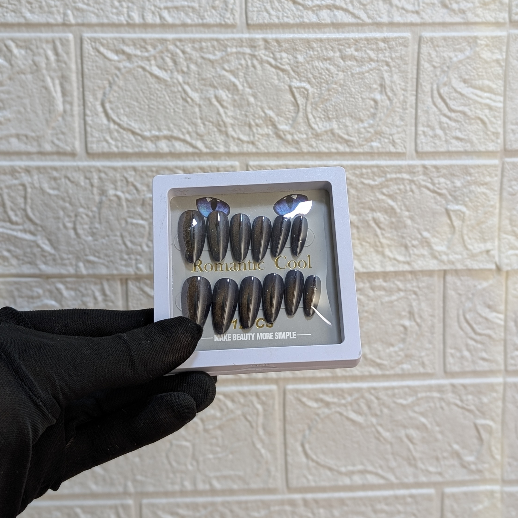 Glamorous Getaway Nails