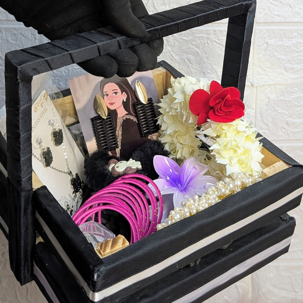 ✨ "Her Vibe" Accessories & Style Box