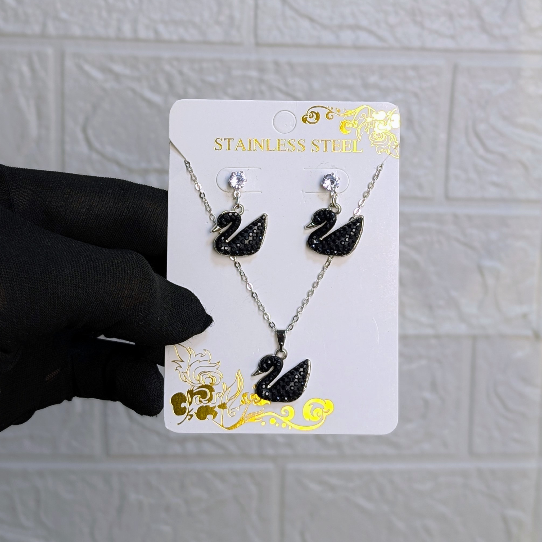 ✨ "Her Vibe" Accessories & Style Box